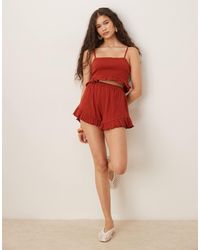 ASOS - Short virevoltant d'ensemble effet froissé à ourlet volanté - rouille - Lyst