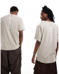 The North Face - Nse - t-shirt oversize à logo imprimé verticalement au dos - taupe - Lyst