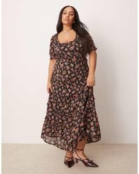 ASOS - Asos design curve – minikleid mit herzförmigem ausschnitt, cut-outs und blumenmuster auf schwarzem untergrund - Lyst