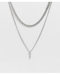 ASOS Collier multi-rangs avec breloques mélangées - Métallisé