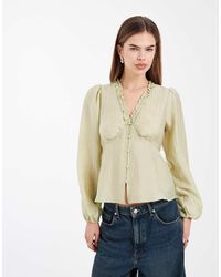 New Look - Textured V-neck Tea Blouse - Lyst