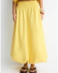 Stradivarius - – langer ballonrock aus popeline - Lyst