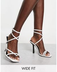 Dames Dames Schoenen voor voor Hakken voor Sandalen met hak Raid Wide Fit  Fia Lakleren Sandalen Met Plateauzool En Hak allware.com.br