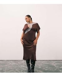ASOS - Asos Design Curve Midi-Jurk Van Satijn Met Kanten Applicatie, Aangezette Mouw En Biais - Lyst