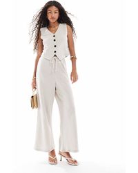 ONLY - Pantalon d'ensemble ample et ajusté en tissu texturé - taupe - Lyst