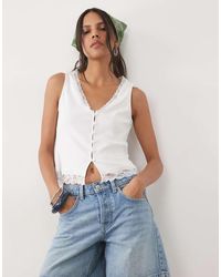 New Look - Rib Lace Trim Button Through Vest - Lyst
