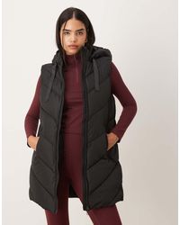 Jdy - Chevron Padded Hooded Gilet - Lyst