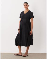 Mama.licious - Mamalicious grossesse - robe rétro mi-longue froncée devant à finitions en dentelle - Lyst