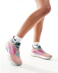 Nike - Reactx pegasus trail 5 gore-tex - baskets - rose et vert - Lyst
