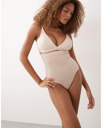 Spanx - Sculpt Seamless Power Breathable High-waisted Thong - Lyst