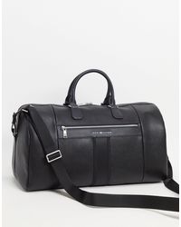 tommy hilfiger duffle bag mens
