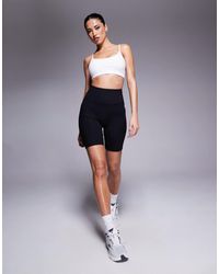 4505 - – icon – weiche 8-zoll-leggings-shorts - Lyst