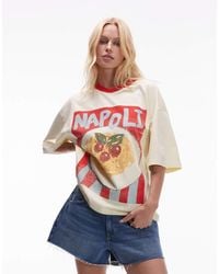 TOPSHOP - T-Shirt Oversize Écru Con Bordi A Contrasto E Grafica "Napoli" - Lyst