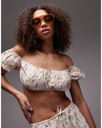 emory park - – trägerloses cropped-top mit em blumenmuster und raffung, kombiteil - Lyst