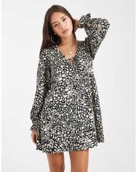 Wednesday's Girl - V Neck Floaty Abstract Print Mini Dress - Lyst