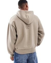 Bershka - Hoodie Met Print Op De Achterkant - Lyst