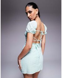 Princess Polly - Vestido Corto Verde Con Diseño Bordado, Mangas Abullonadas Y Lazada En La Espalda De - Lyst