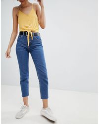 Vaqueros Bershka de mujer desde 13 €