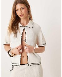 ASOS - Top Playero Color Crema Con Botones Y Ribetes De Punto Festón En Contraste De (Parte De Un Conjunto) - Lyst