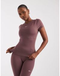 Nike - One Dri-Fit Short Sleeve T-Shirt - Lyst