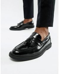 BoohooMAN Patent Loafers With Tassels In Black