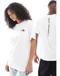 The North Face - T-shirt unisexe à logo vertical imprimé au dos - Lyst