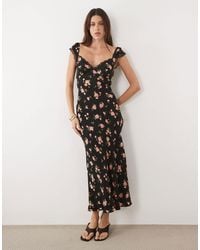 Mango - Midikleid mit herzausschnitt und blumenmuster - Lyst