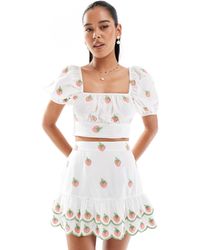New Look - Co-Ord Strawberry Embroidered Crop Top - Lyst
