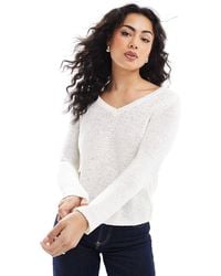 ONLY - Pull en maille texturée à col v - taupe - Lyst