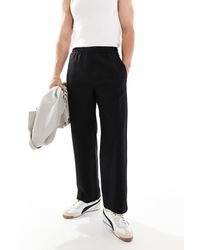 Bershka - Pantaloni Sartoriali A Fondo Ampio Neri - Lyst