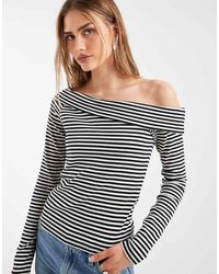 Levi's - Clara Off The Shoulder Asymmetric Striped Jumper - Lyst