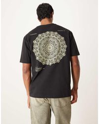 ASOS - Ruimvallend T-Shirt Van Zware Stof Met Print Op De Achterkant - Lyst