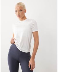 4505 - Icon Active Quick Dry Performance T-shirt - Lyst