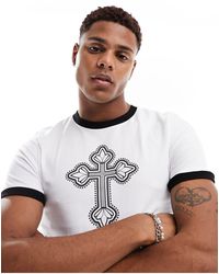ASOS - T-shirt attillata bianca con stampa di croce sul davanti e righe a contrasto sui bordi - Lyst