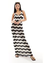 New Look - Vestito Lungo All'Uncinetto Bianco E Con Motivo A Spina Di Pesce - Lyst