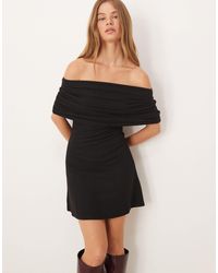 ASOS - Robe courte ultra douce avec superposition cape - Lyst