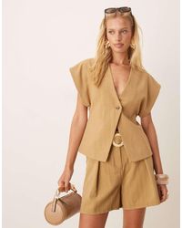 ASOS - Pantalones Cortos De Sastre Verde Oliva A Rayas Con Cinturón De (Parte De Un Conjunto) - Lyst