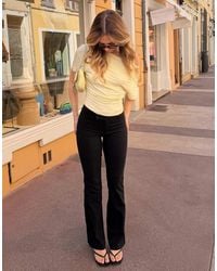Bershka - – kurzärmliges, asymmetrisches t-shirt - Lyst