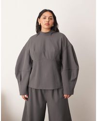 ARRANGE - Curve Tailored Seam Detail Sculpted Top With Ovoid Sleeve - Lyst