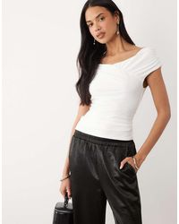 ASOS - Ruched Shoulder Grazer Top - Lyst