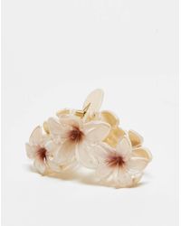 Stradivarius - Pinza Per Capelli Écru Con Fiori - Lyst