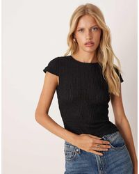 ASOS - T-Shirt Baby Nera Testurizzata Con Volant - Lyst