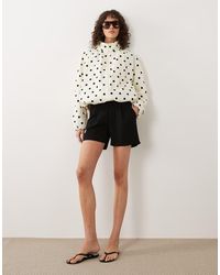 Jdy - Button Detail Tailored Shorts - Lyst