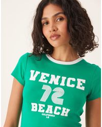 Gina Tricot - Slim-Fit T-Shirt Met Korte Mouwen En Venice Beach-Print - Lyst