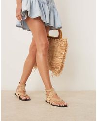 ASOS - Sandalias Color Arena Planas De Estilo Romano Fiorella De -Rubio - Lyst
