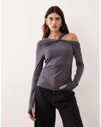 ARRANGE - Jersey Twist Neck Long Sleeve Top - Lyst