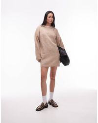 TOPSHOP - Vestido Extragrande Con Cuello Redondo De Punto Mullido De -Beis Neutro - Lyst