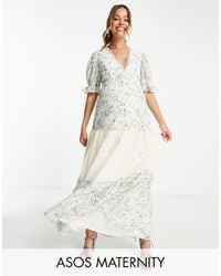ASOS - Asos design maternity - robe mi-longue étagée en broderie anglaise à petites fleurs variées - Lyst