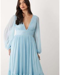 LACE & BEADS - Bridesmaid Madison Smocked Plunge Neck Sheer Sleeves Maxi Dress - Lyst