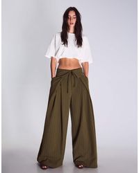 Bershka - Darted Trousers With Turn-up Waist - Lyst